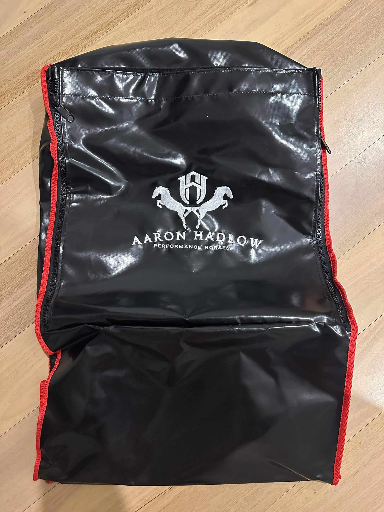 Deluxe Stable Bags
